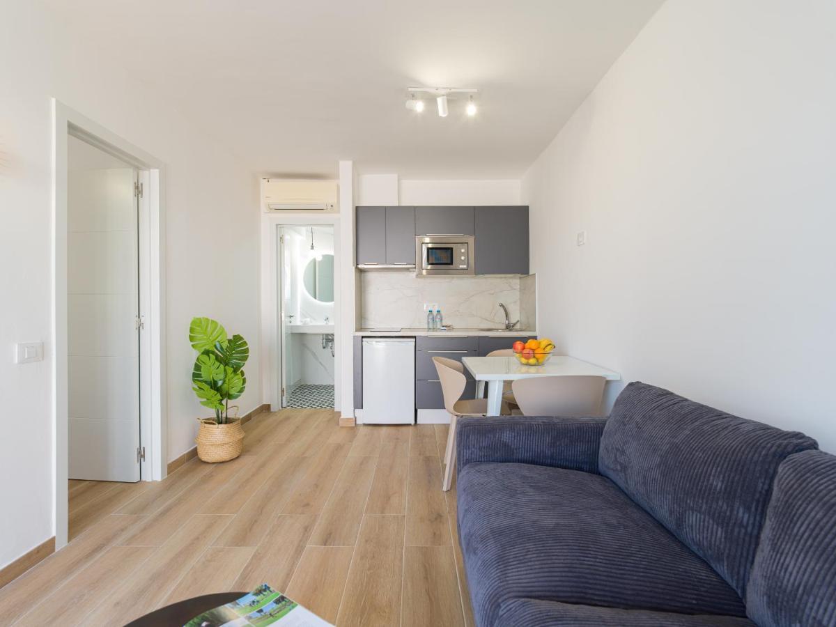 Homeforguest Moderno Apartamento En Corralejo Exterior photo