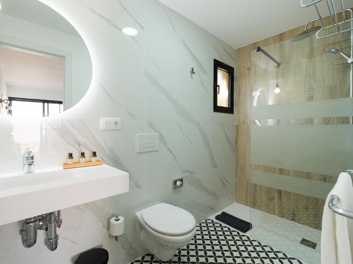 Homeforguest Moderno Apartamento En Corralejo Exterior photo